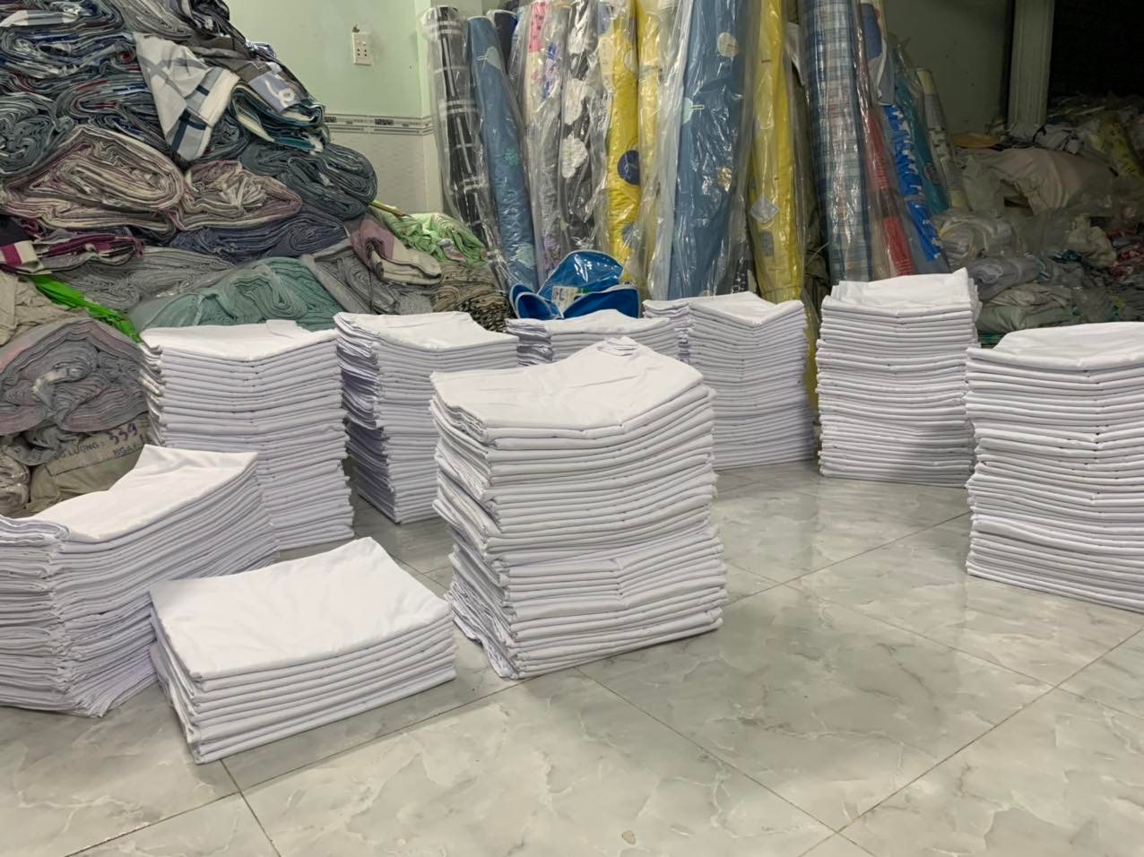 Xưởng sản xuất chăn drap gối Khách Sạn