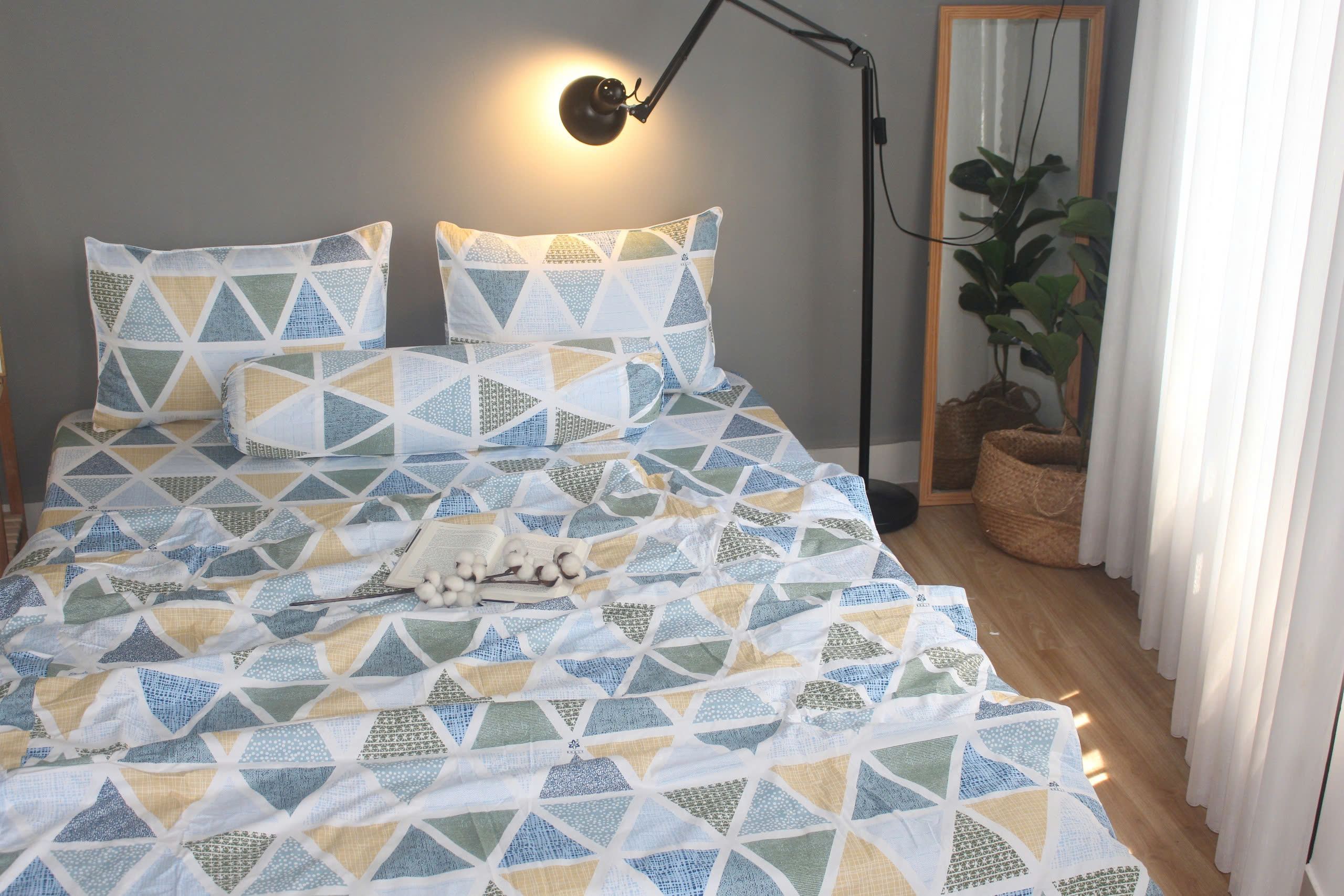 Bộ drap gối KHA LY - 100% cotton thiên nhiên Tam Giác Đậm