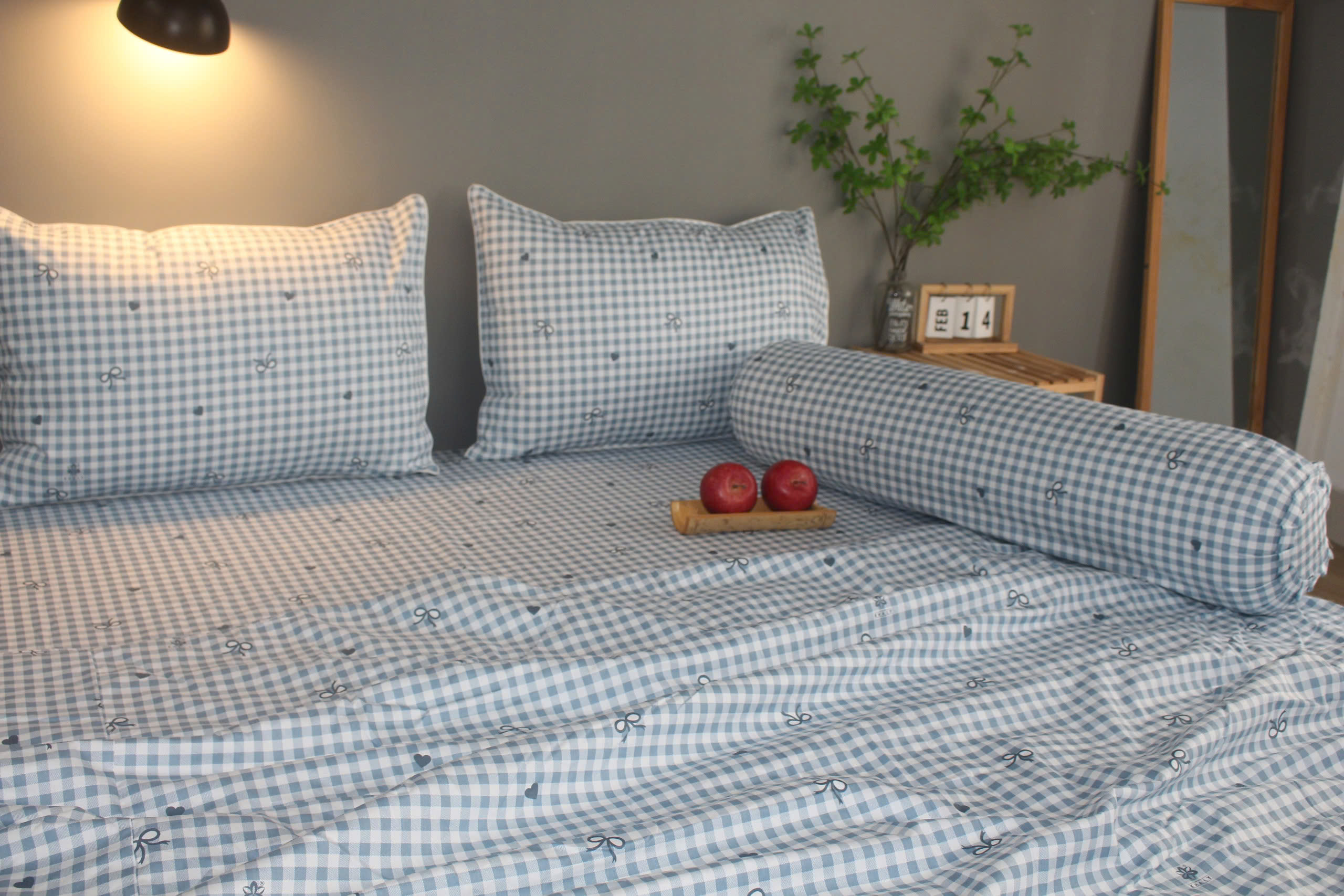 Bộ drap gối KHA LY - 100% cotton thiên nhiên Caro Nơ-Xanh Biển